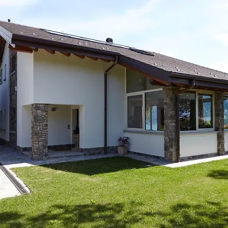 Sleeps 7 With Pool Air Con And Wifi 빌라