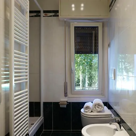 빌라 Sleeps 7 With Pool Air Con And Wifi *